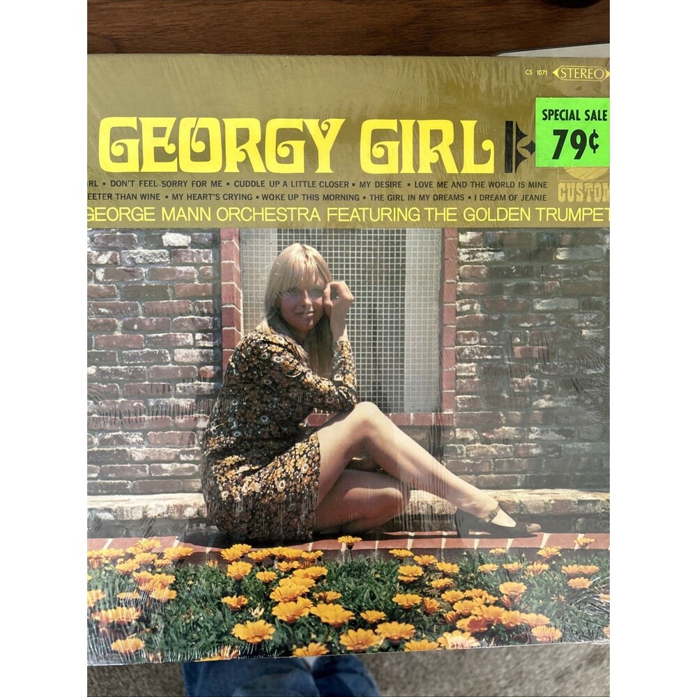 George Mann Orchestra Featuring The Golden Trumpet / Georgy Girl / Record CS...